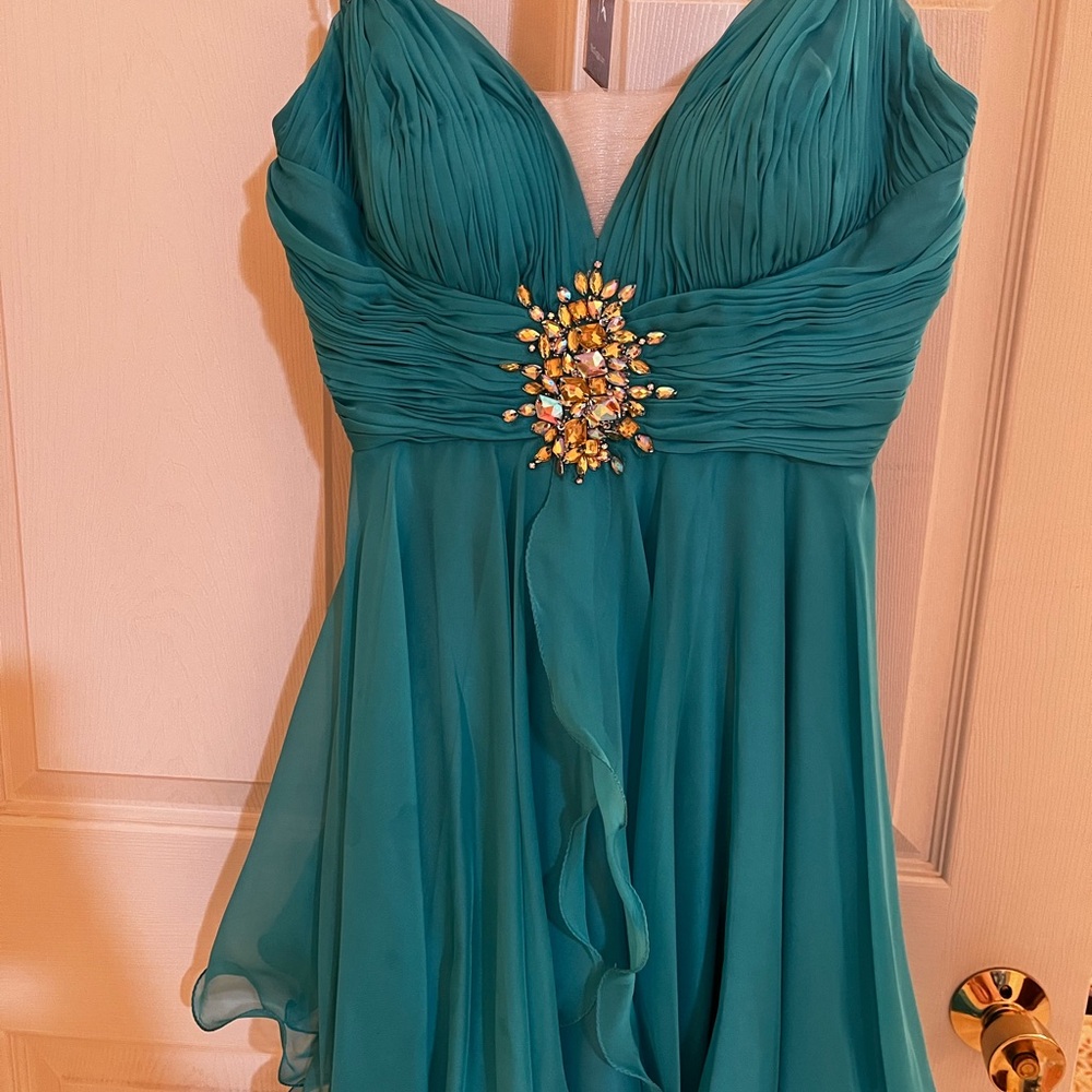 Elegant MacDougal Teal Evening Dress
